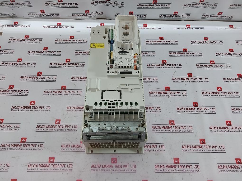 Abb Acs560-01-039A-4 General Purpose Drive 3-380/480Vac 30Vdc 3Axd50000211616
