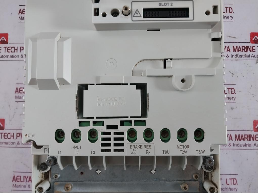 Abb Acs560-01-039A-4 General Purpose Drive 3-380/480Vac 30Vdc 3Axd50000211616