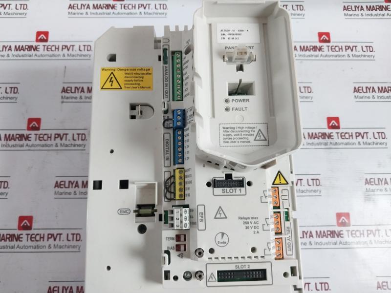 ABB ACS580-01-032A-4 Inverter Variable Frequency Drive 400/480V 50/60HZ 32A