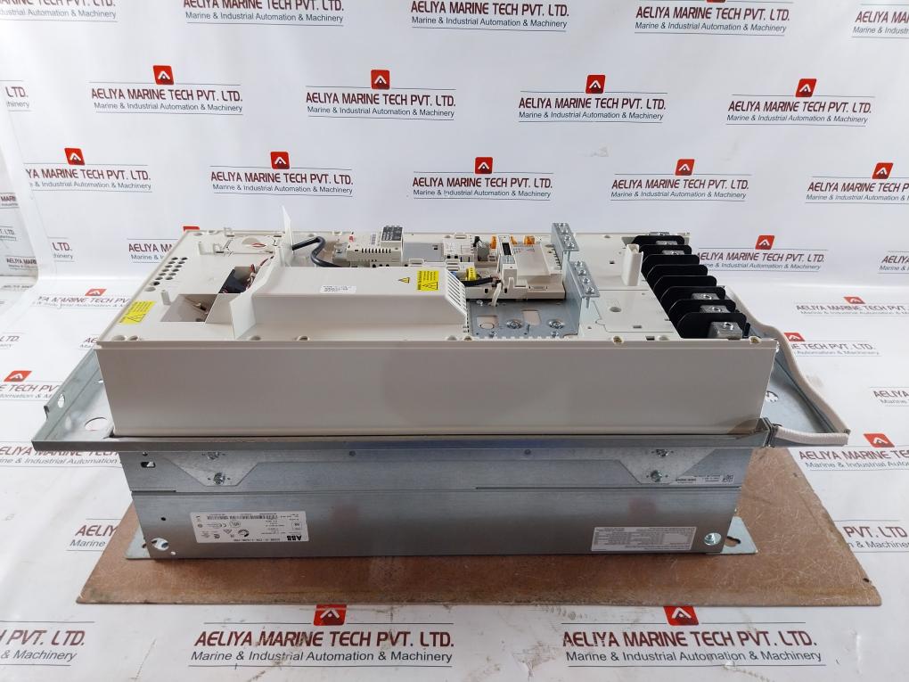 Abb Acs580-01-273A-2 Ac General Purpose Wall-mounted Drive W/ Dc Axial Fan