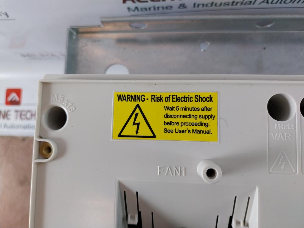 Abb Acs580-01-273A-2 Ac General Purpose Wall-mounted Drive W/ Dc Axial Fan