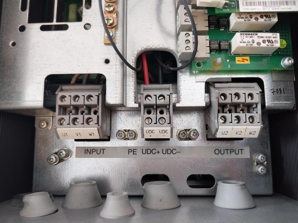 Abb Acs 600 Acs60100116000D1200901 Variable Frequency Drive Acs60100116