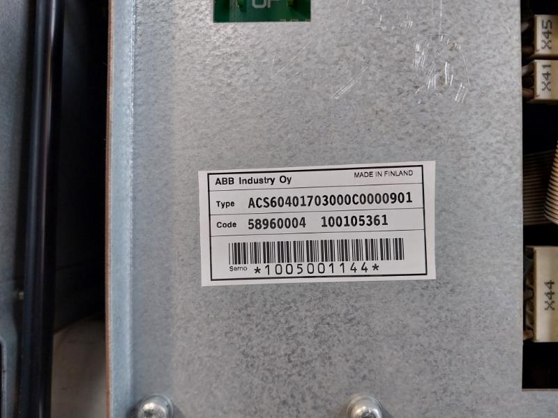 Abb Acs 600 Variable Frequency Drive B43586-s4338-q4 440 Vac 50Hz 3300 µF 650 Va