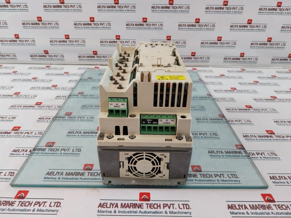 Abb Acs800-01-0006-3 Ac Drive Control Unit 380-415V 48-63Hz 10A Ip21