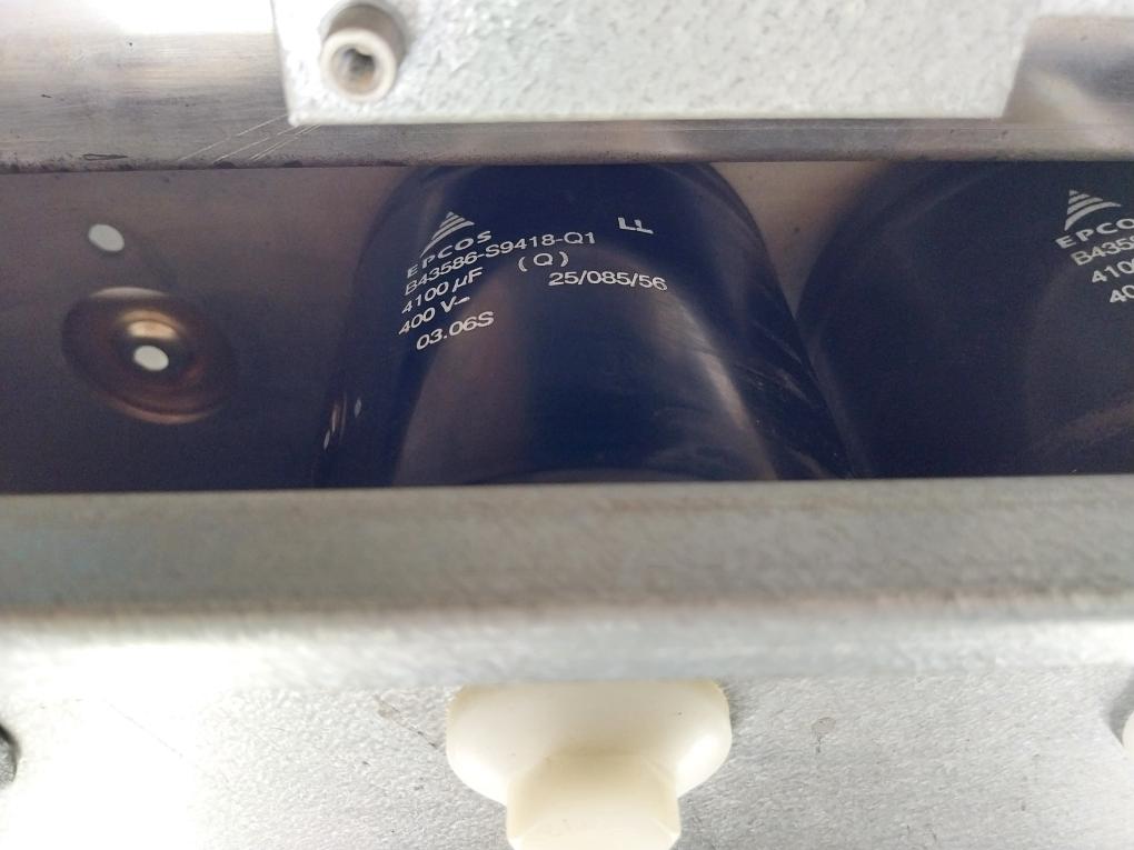 Abb Acs800-104-0400-5+C126 Inverter Drive Module 513-707 Vdc 546 Adc