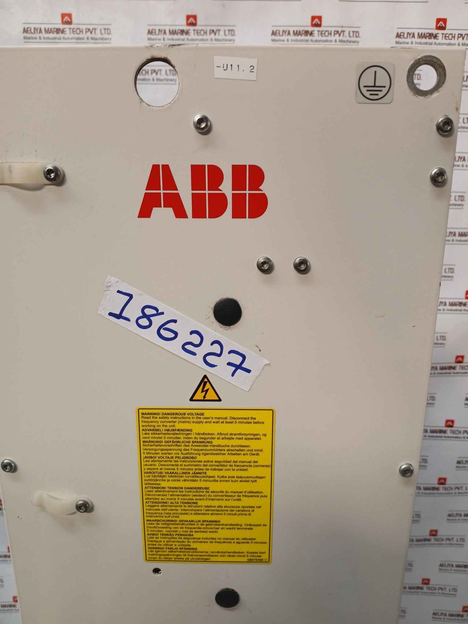 Abb Acs800-104-0440-7+e205+q950+v991 Frequency Drive 709–976 Vdc 458 Adc