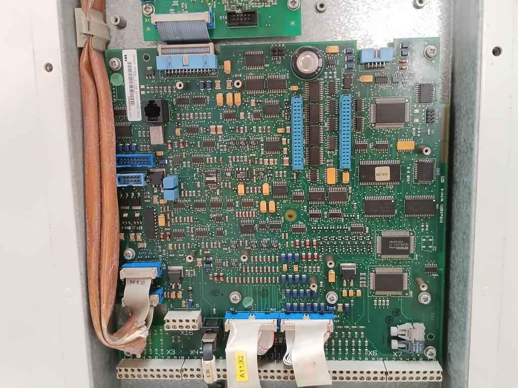 Abb Acs800-104-0440-7+e205+q950+v991 Frequency Drive 709–976 Vdc 458 Adc