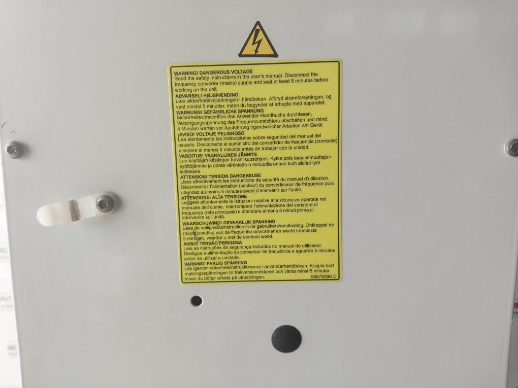 Abb Acs800-104-0580-7+C126+E205+V991 Inverter