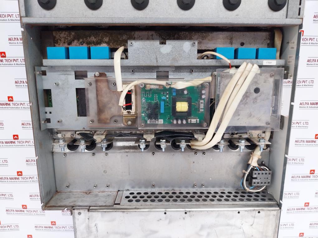 Abb Acs800-104-0580-7+E205+V991 Inverter Drive Module 583Adc 709-976Vdc 0-300Hz