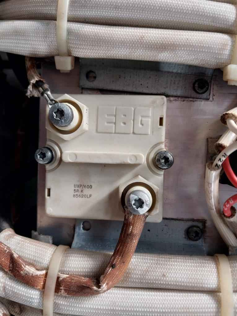 Abb Acs800-104-0580-7+E205+V991 Inverter Drive Module 68685192 Ip00 Aofc-02