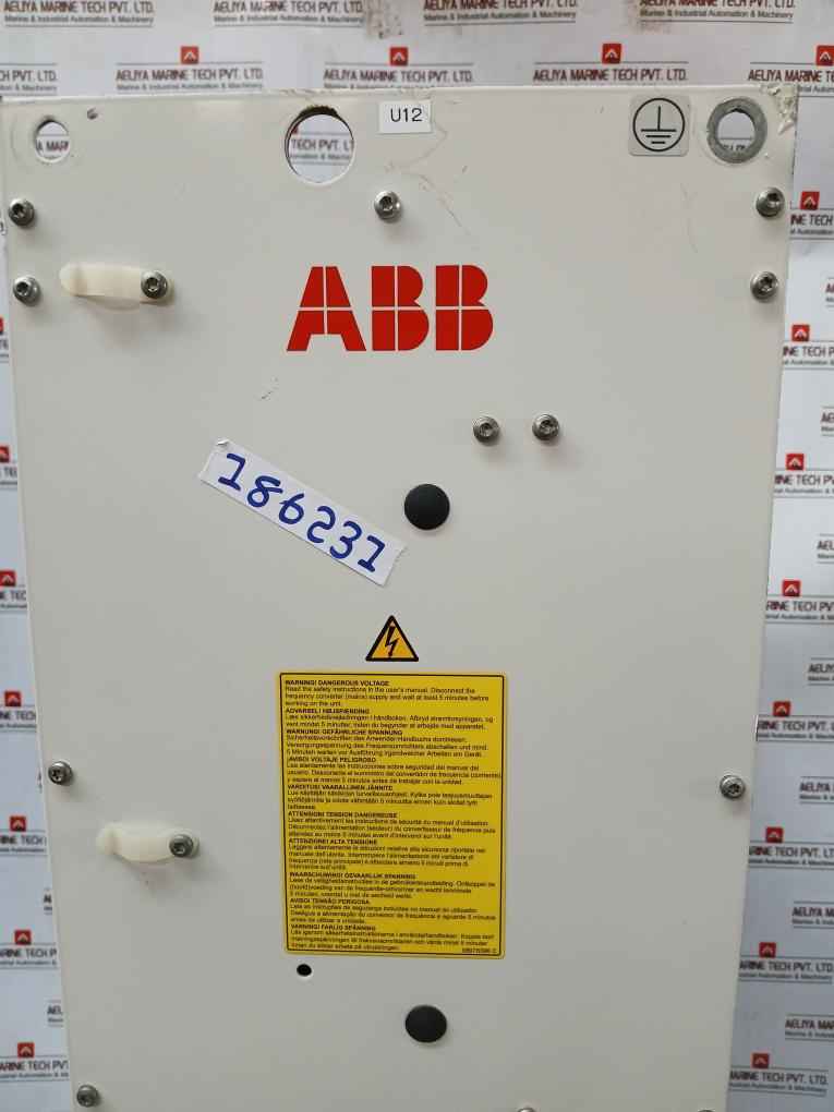 Abb Acs800-104-0580-7+e205+ V991 Industrial Inverter Drive 709–976 Vdc 583 Adc
