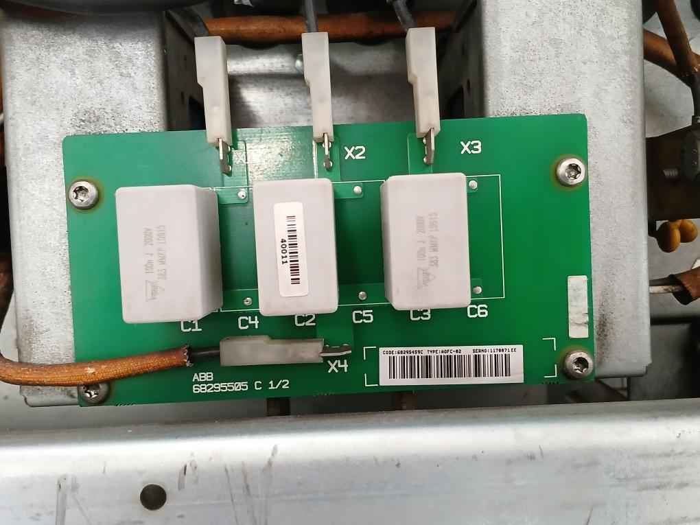 Abb Acs800-104-0580-7+e205+v991 Industrial Inverter Drive 0–690 Vac 486a 0–300hz