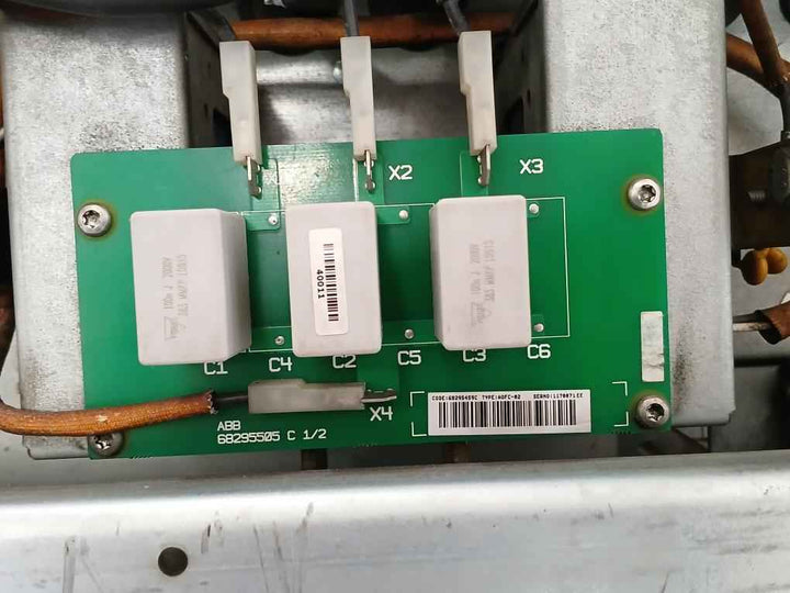 Abb Acs800-104-0580-7+e205+v991 Industrial Inverter Drive 0–690 Vac 486a 0–300hz