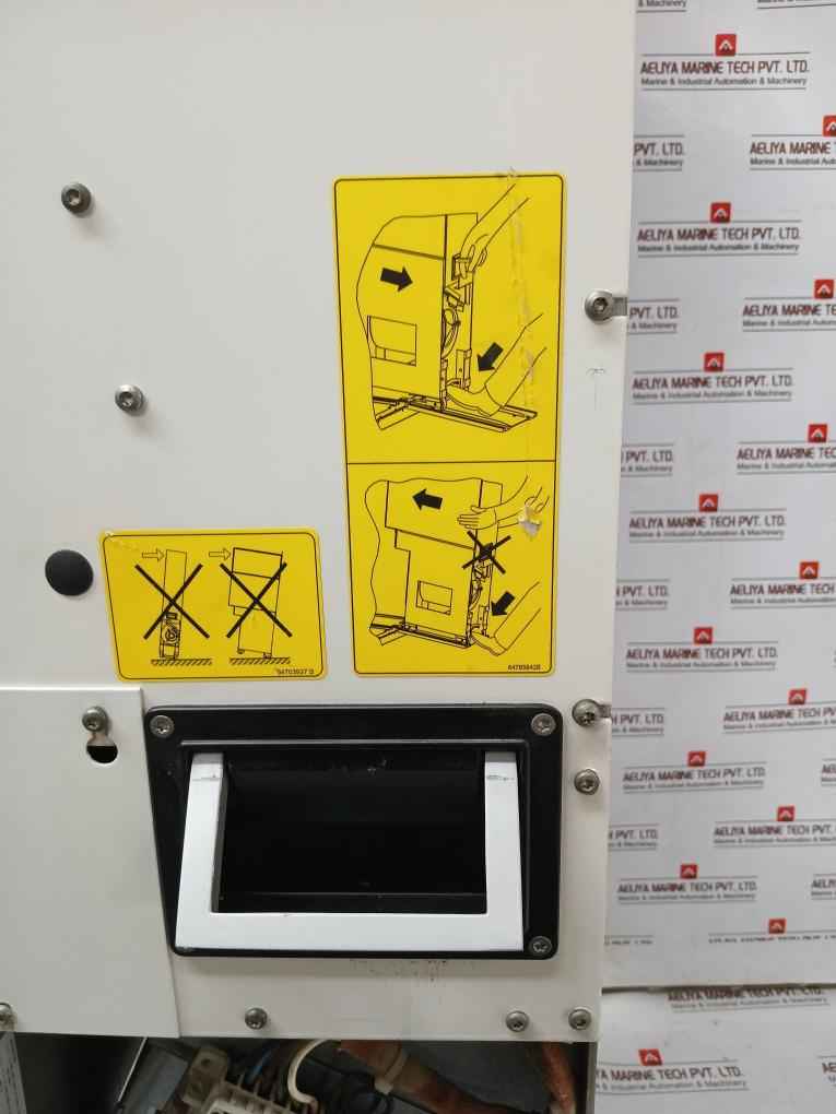 Abb Acs800-104-0580-7+e205+v991 Industrial Inverter Drive 0–690 Vac 486a 0–300hz