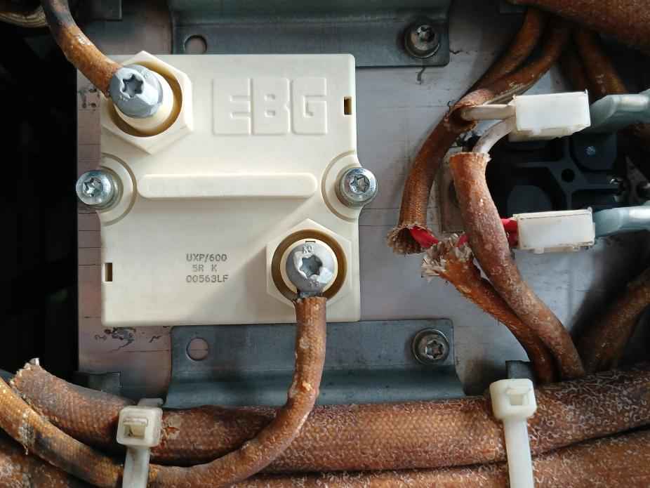 Abb Acs800-104-0580-7+e205+v991 Industrial Inverter Drive 709–976 Vdc 583 Adc