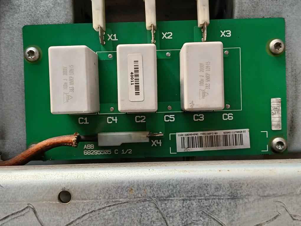 Abb Acs800-104-0580-7+e205+v991 Industrial Inverter Drive 709–976 Vdc 583 Adc