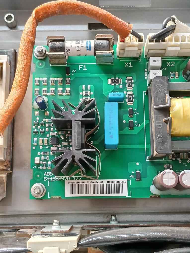 Abb Acs800-104-0580-7+e205+v991 Industrial Inverter Drive 709–976 Vdc 583 Adc