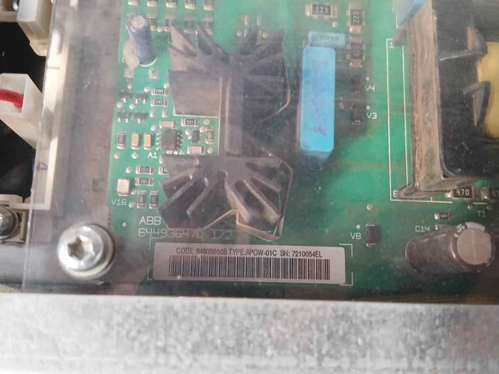 Abb Acs800-104Lc-0700-7+E205+Q950 Frequency Drive 68606039 583 A