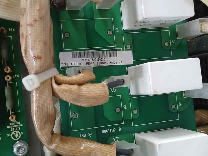 Abb Acs800-104Lc-0700-7+E205+Q950 Inverter Drive Module 68606039 709-976 Vdc