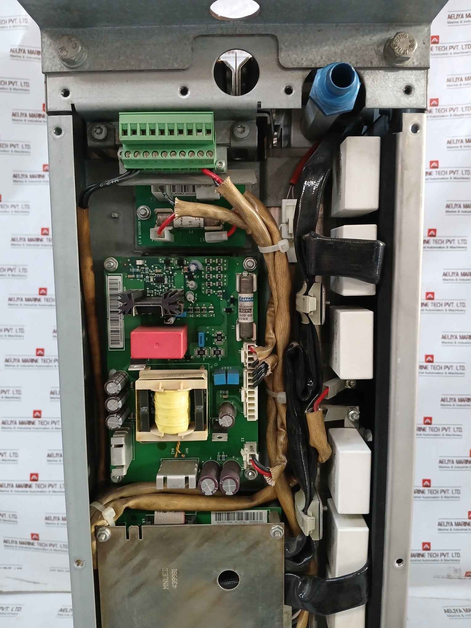 Abb Acs800-104Lc-0700-7+E205+Q950 Inverter Drive Module 68606039 709-976 Vdc