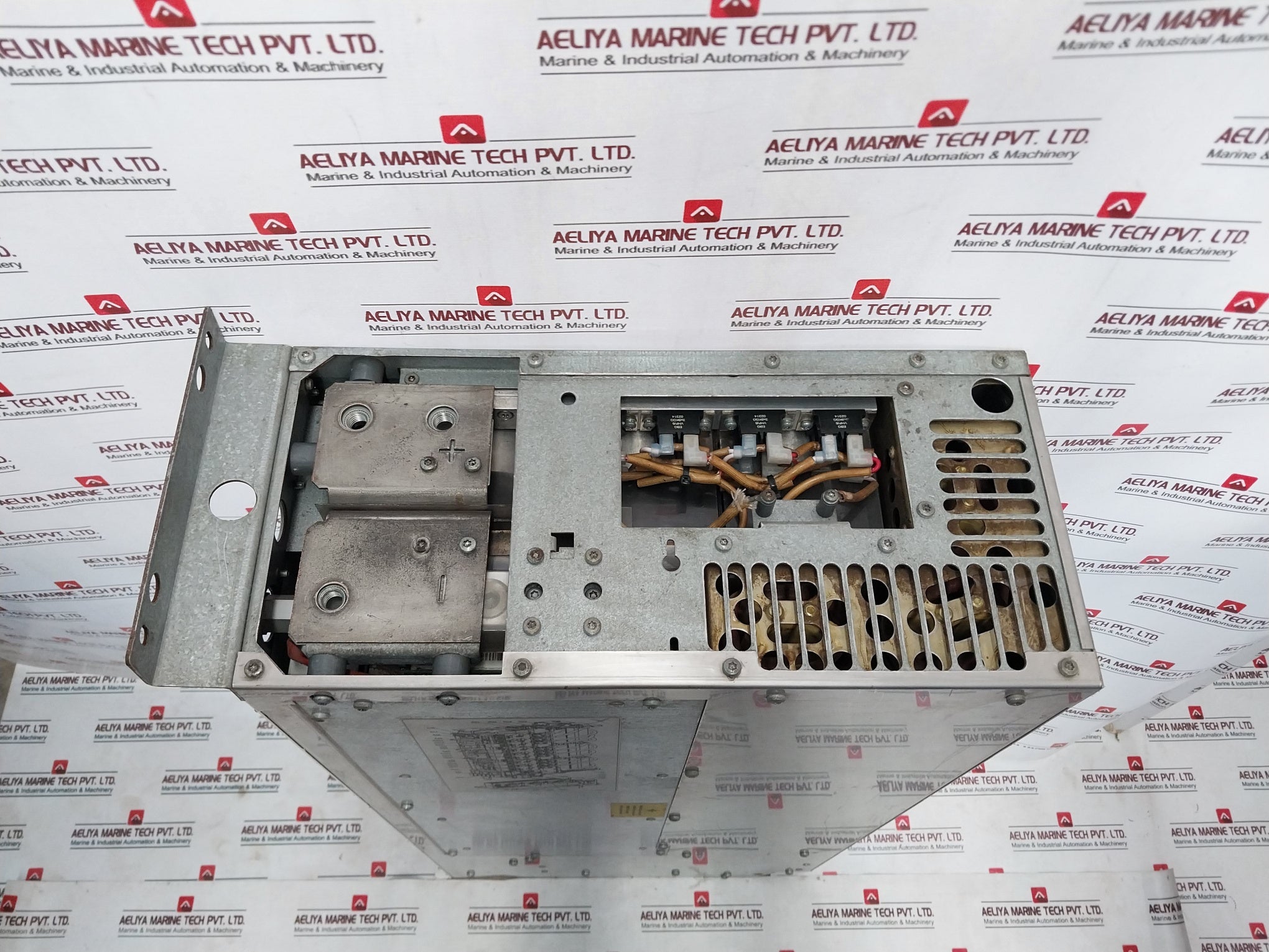 Abb Acs800-104Lc-0700-7+E205+Q950 Inverter Module 709-976 Vdc 68654963A