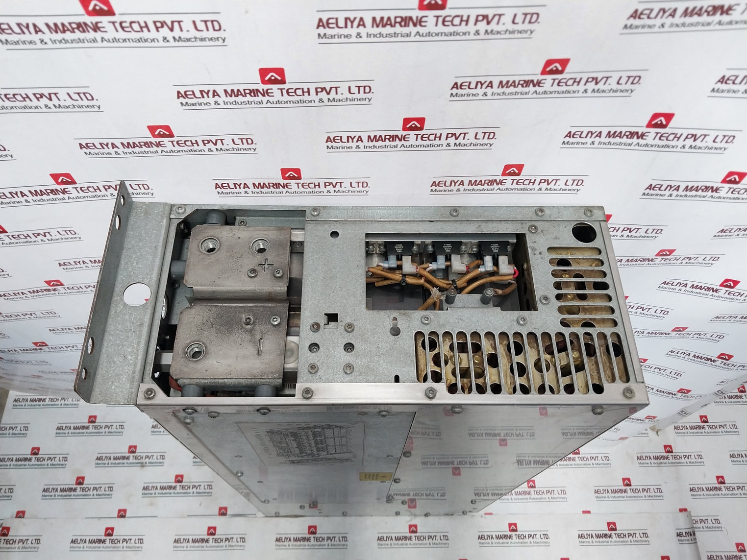 Abb Acs800-104Lc-0700-7+E205+Q950 Inverter Module 709-976 Vdc 68654963A