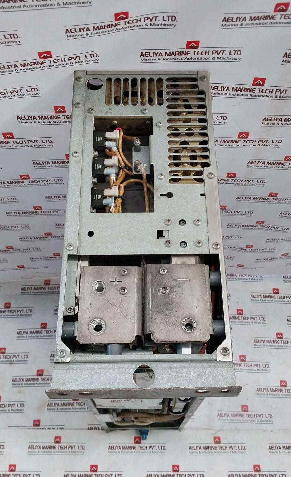 Abb Acs800-104Lc-0700-7+E205+Q950 Inverter Module 709-976 Vdc 68654963A