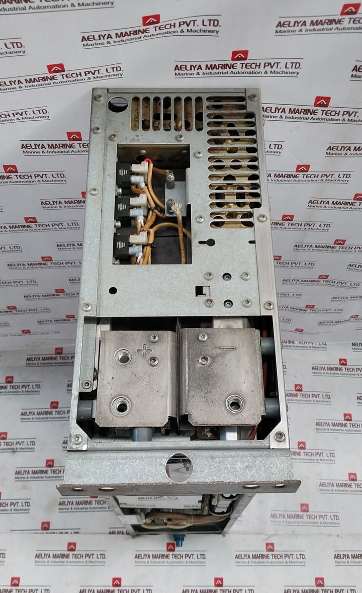 Abb Acs800-104Lc-0700-7+E205+Q950 Inverter Module 709-976 Vdc 68654963A