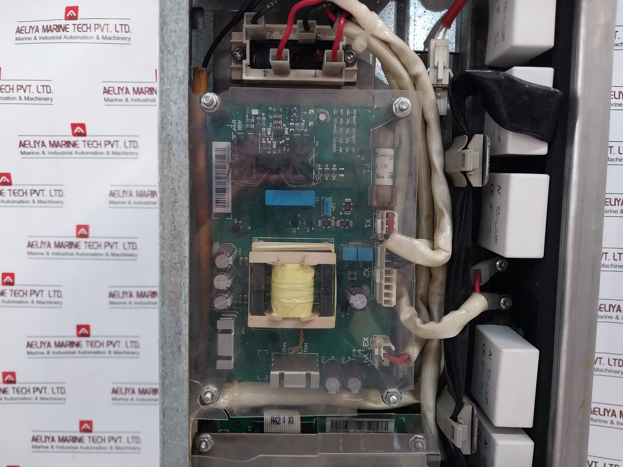 Abb Acs800-104Lc-0700-7+E205+Q950 Inverter Module 709-976 Vdc 68654963A