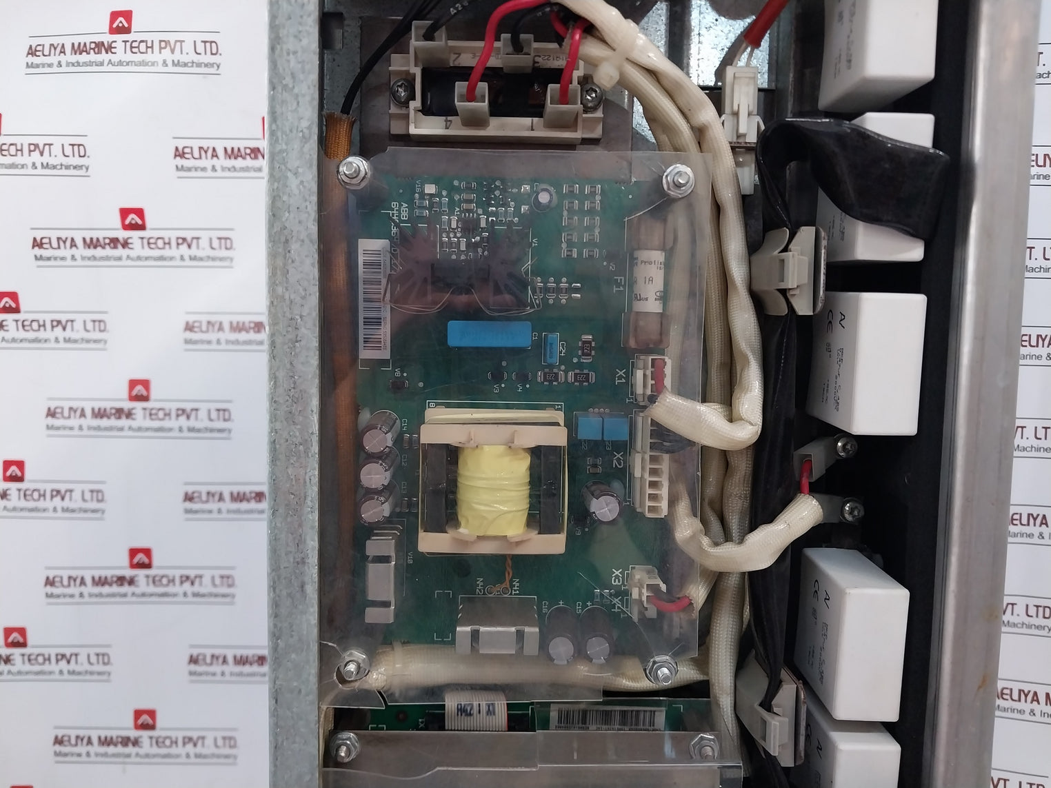 Abb Acs800-104Lc-0700-7+E205+Q950 Inverter Module 709-976 Vdc 68654963A