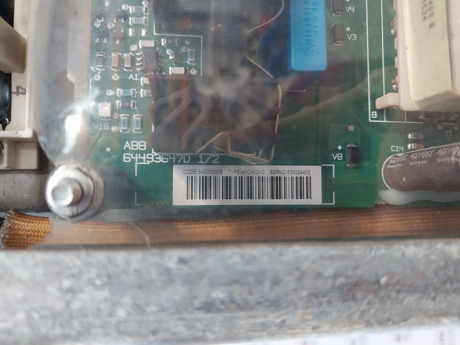 Abb Acs800-104Lc-0700-7+E205+Q950 Inverter Module 709-976 Vdc 68654963A