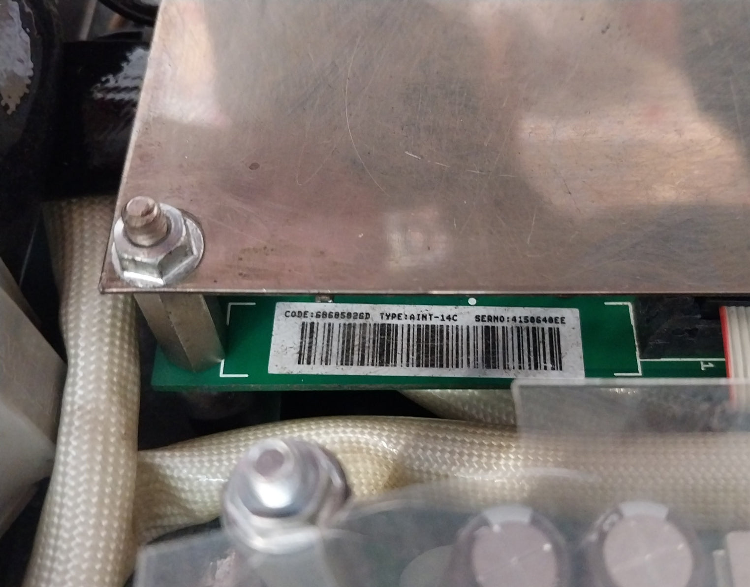 Abb Acs800-104Lc-0700-7+E205+Q950 Inverter Module 709-976 Vdc 68654963A