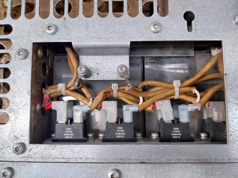 Abb Acs800-104lc-0700-7+e205+q950 Line Converter Inverter I/o Module Rev a