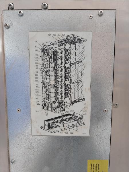 Abb Acs800-104lc-0700-7+e205+q950 Line Converter Inverter I/o Module Rev a