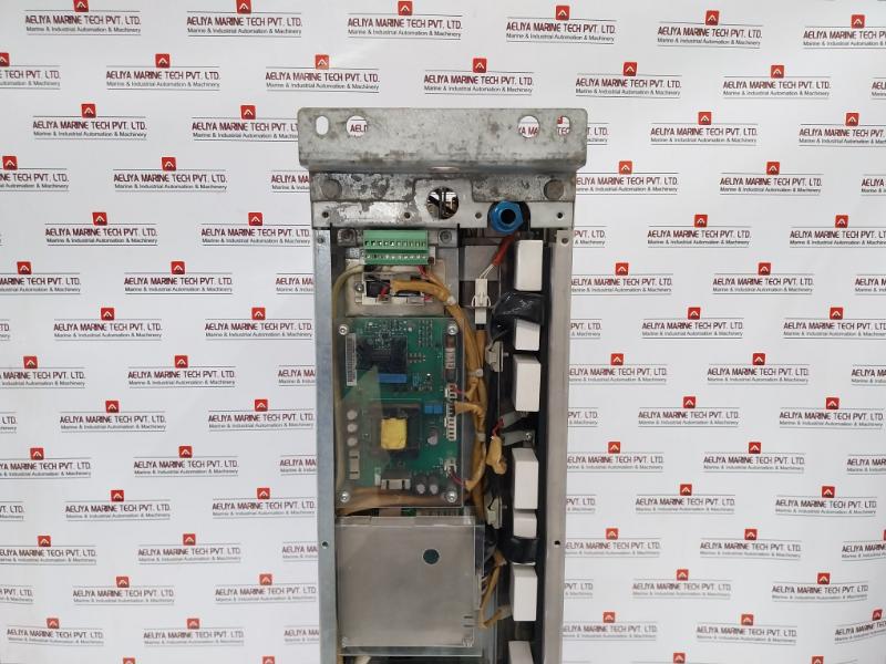 Abb Acs800-104Lc-0700-7+E205+Q950 Line Converter Inverter I/O Module Rev A 50°C