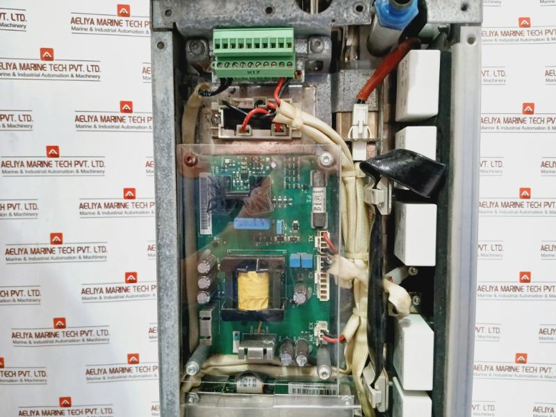 Abb Acs800-104Lc-0700-7+E205+Q950 Line Converter Inverter I/O Unit