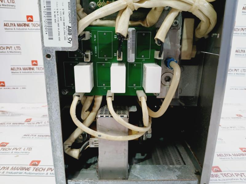 Abb Acs800-104Lc-0700-7+E205+Q950 Line Converter Inverter I/O Unit