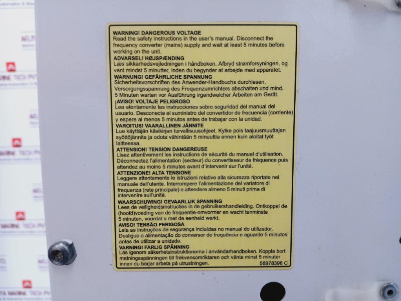 Abb Acs800-104Lc-0700-7+E205+Q950 Line Converter Inverter I/O Module