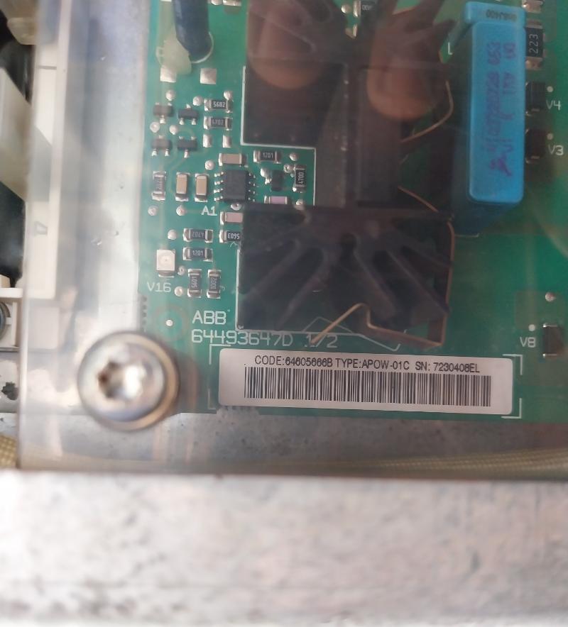 Abb Acs800-104Lc-0700-7+E205+Q950 Low Voltage Industrial Ac Drive 700 Adc 583 A