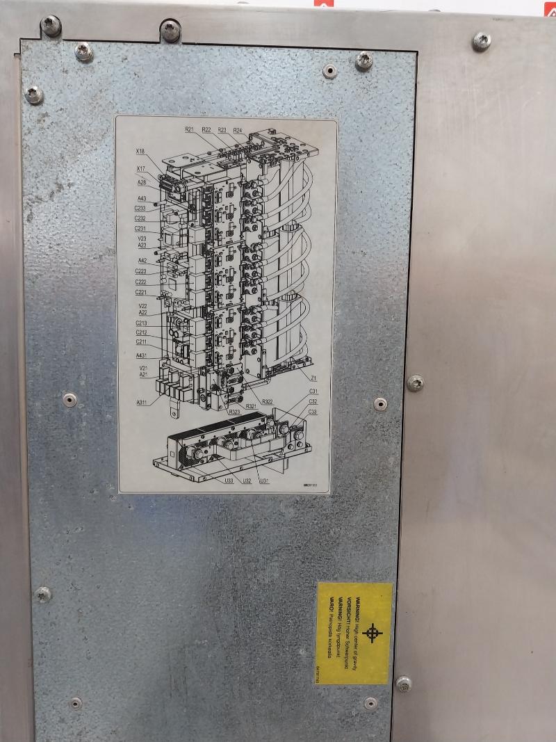 Abb Acs800-104Lc-0700-7+E205+Q950 Low Voltage Industrial Ac Drive 700 Adc 583 A