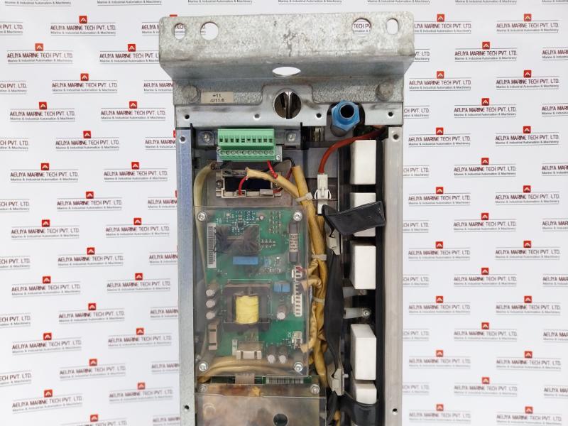 Abb Acs800-104Lc-0700-7+E205+Q950 Inverter Drive Module 68606039 709…976 Vdc