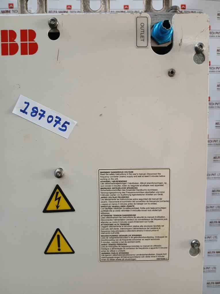 Abb Acs800-704Lc-2150-7 Drive Supply Unit 68648858 380-690V Ac 1796 A 48-63 Hz