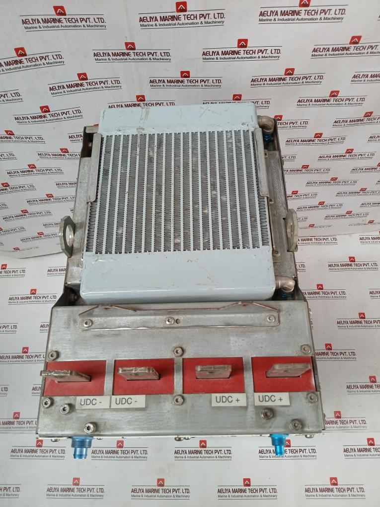 Abb Acs800-704Lc-2150-7 Drive Supply Unit 68648858 380-690V Ac 1796 A 48-63 Hz