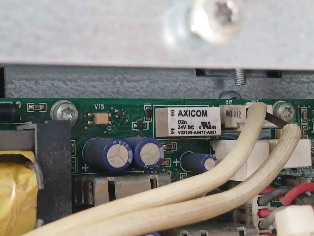 Abb Acs800-704Lc-2150-7 Frequency Converter 68648858 380–690V Ac 1796 A