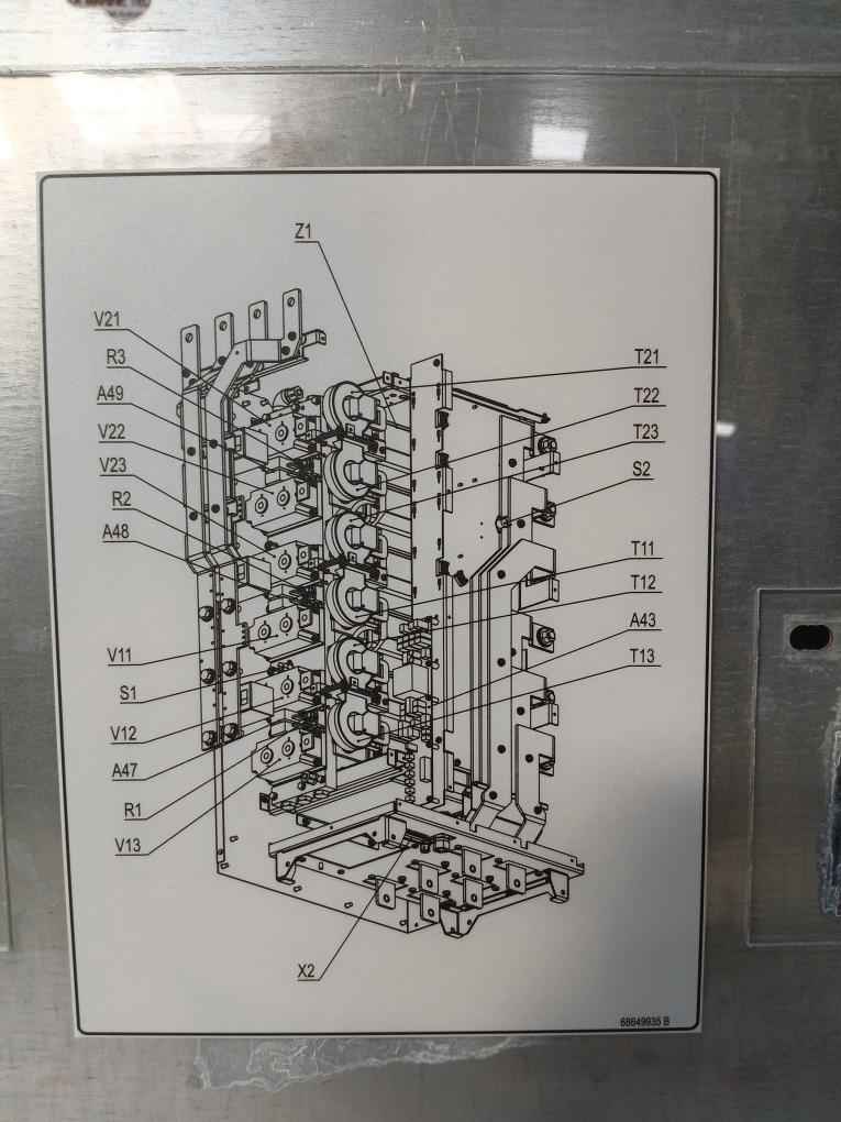 Abb Acs800-704Lc-2150-7 Frequency Converter Dsmb-03C Rev F 380–690V Ac 1796 A
