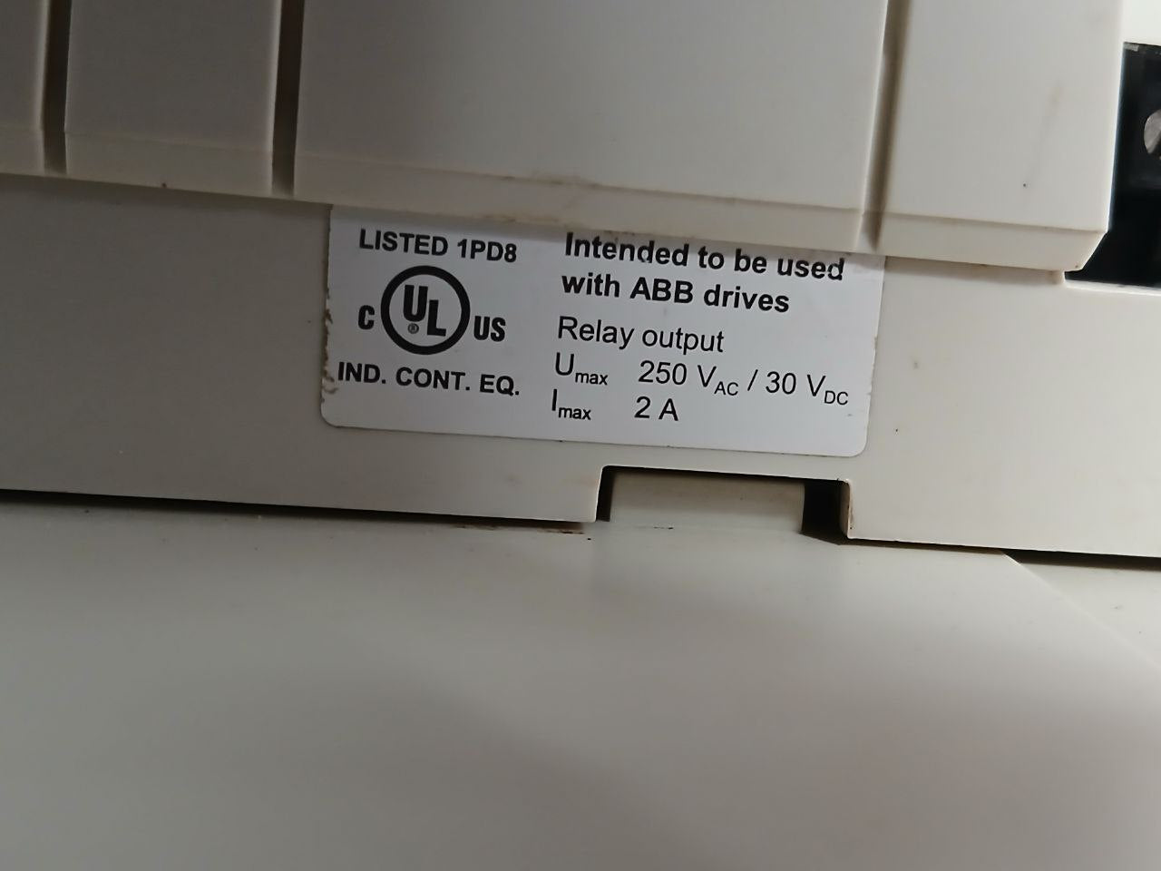 Abb Acs850-04-025A-5+J400 Drive Module Ip20 3~380-500 V 20 A 48-63Hz