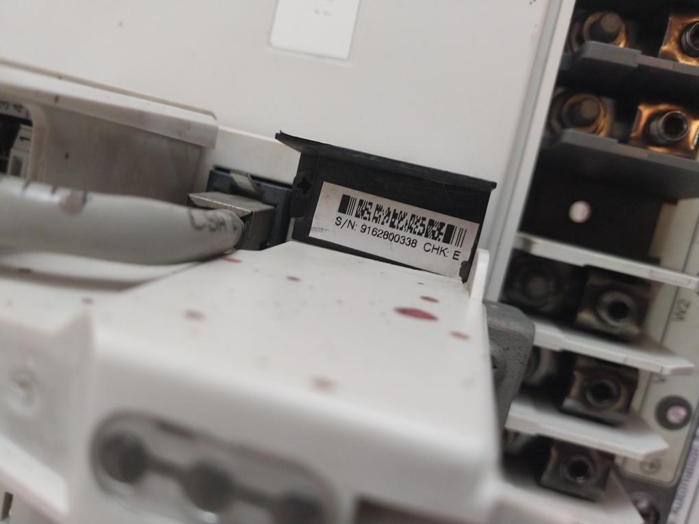 Abb Acs850-04-044A-5+J400 Drive Module 380-500 V 36 A 48-63 Hz