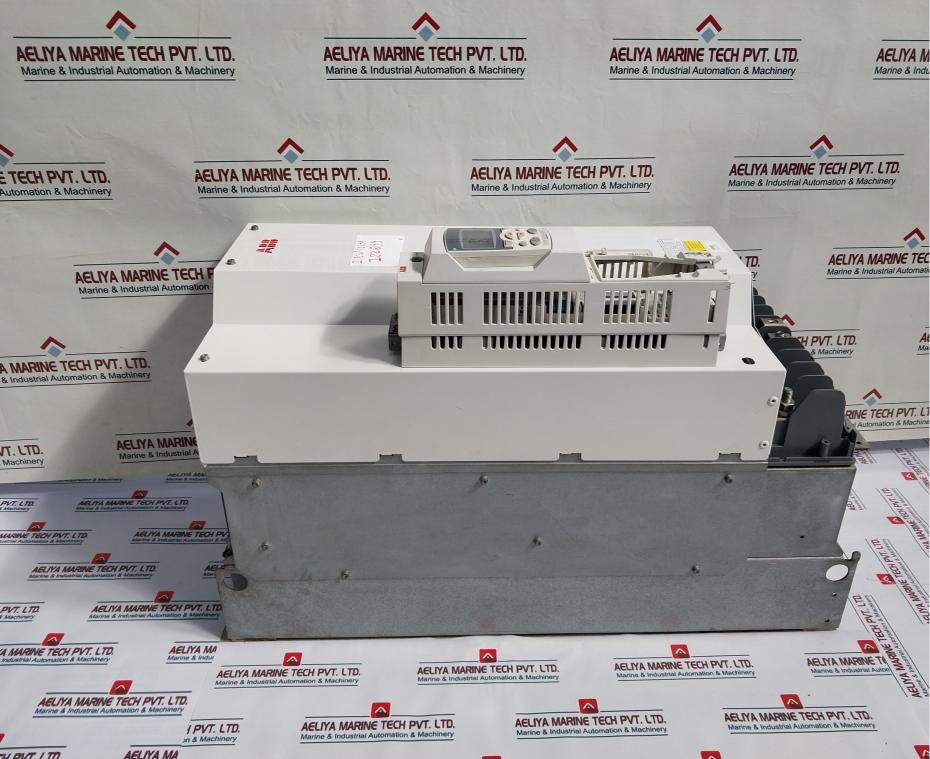 ABB ACS850-04-202A-5+J400 AC Drive Module 3-Phase 400/480/500 VAC 198A 50/60Hz