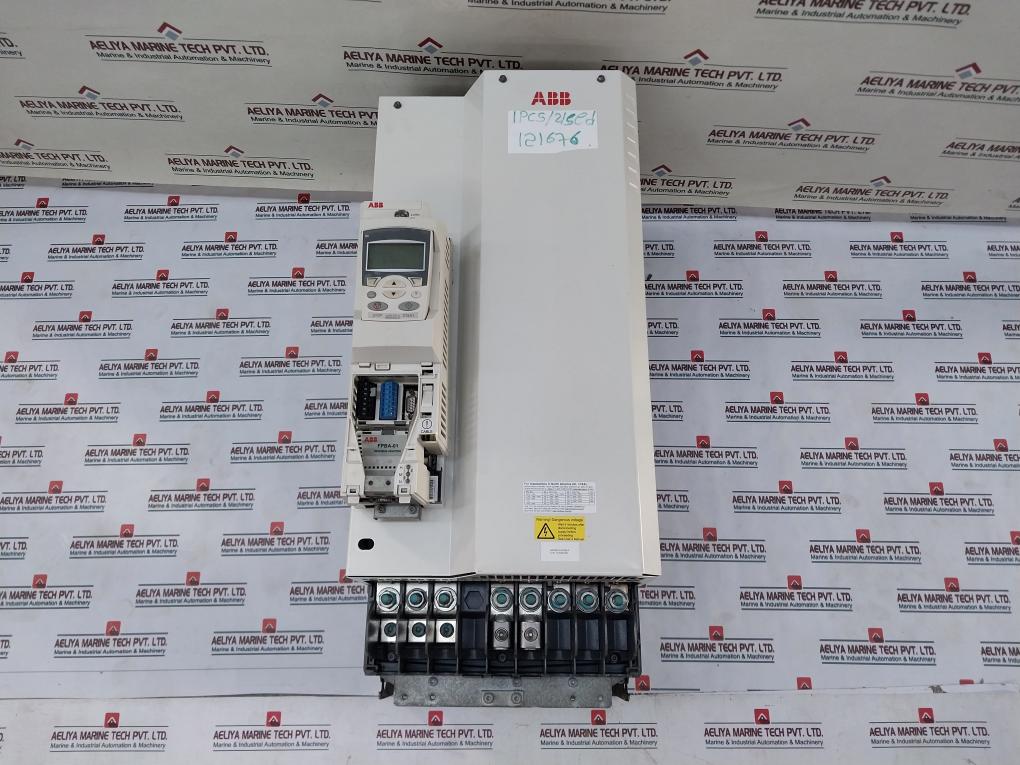 Abb Acs850-04-225A-5+J400 Frequency Converter Drive Module 400/480/500V Ac 221 A