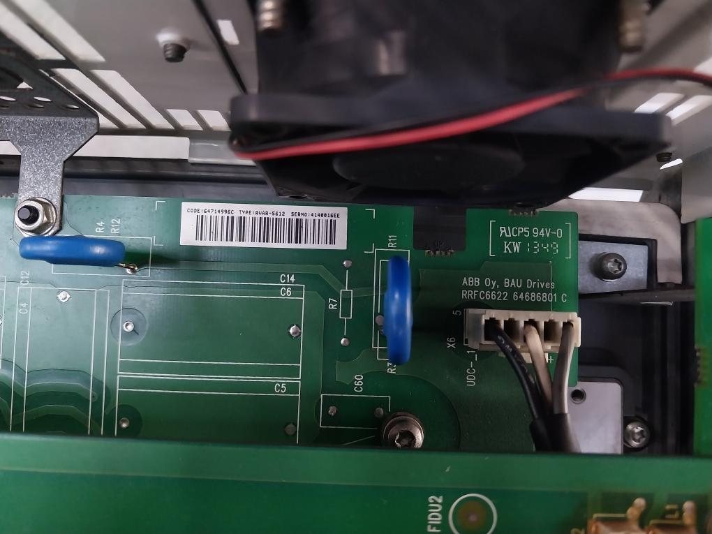 Abb Acs850-04-225A-5+J400 Frequency Converter Drive Module 400/480/500V Ac 221 A